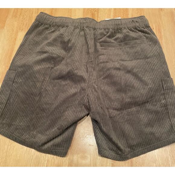 Osos Cordoroy Shorts, Wide Wale, Olive, Size, NWT, $27, B69 - Picture 6 of 8